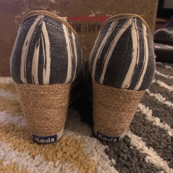 Keds Striped Wedge, Sz 5 - Picture 5 of 5
